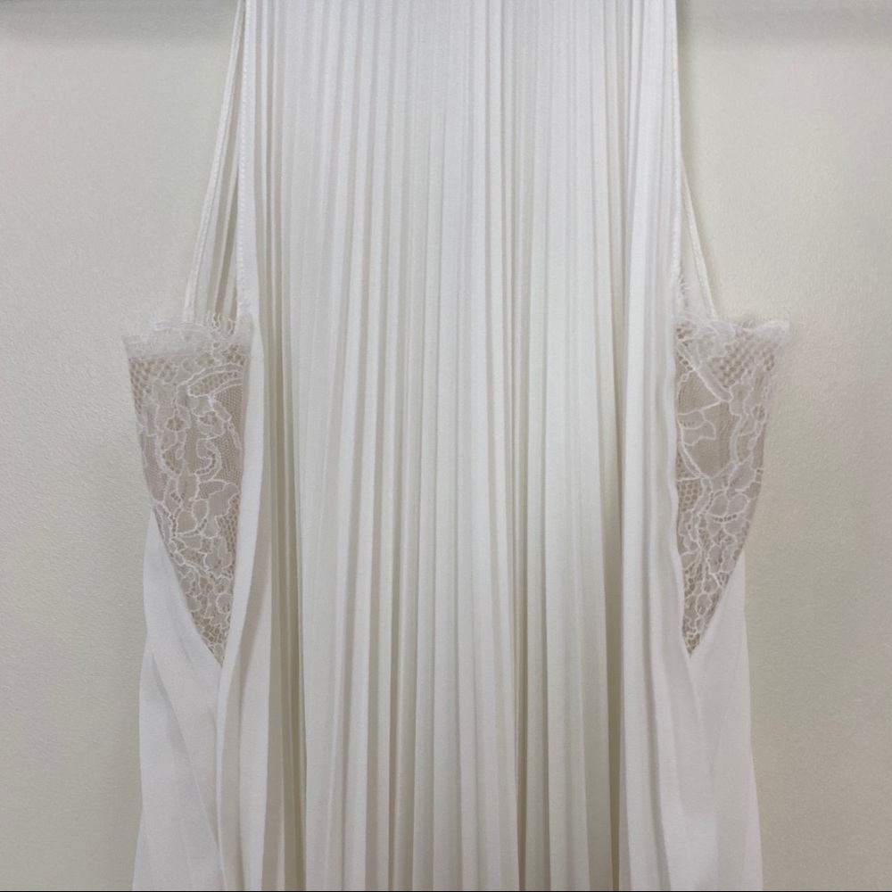 Bailey 44 White Sleeveless Top - Picture 2 of 5